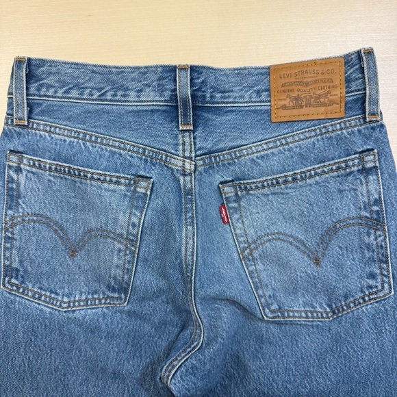 Levi’s Wedgie Straight Jeans Women’s 26 Button Fly Frayed Hem Blue Denim - Picture 6 of 16